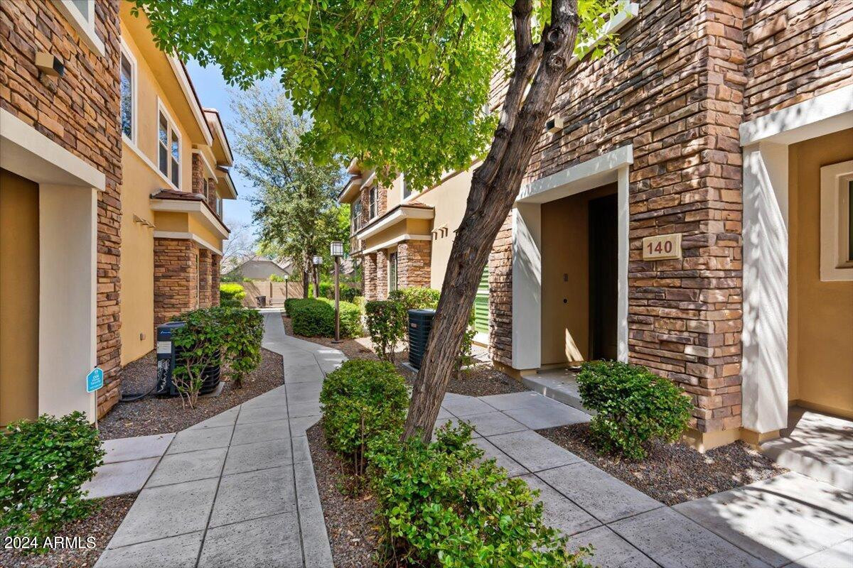 5550 N 16TH Street 140
