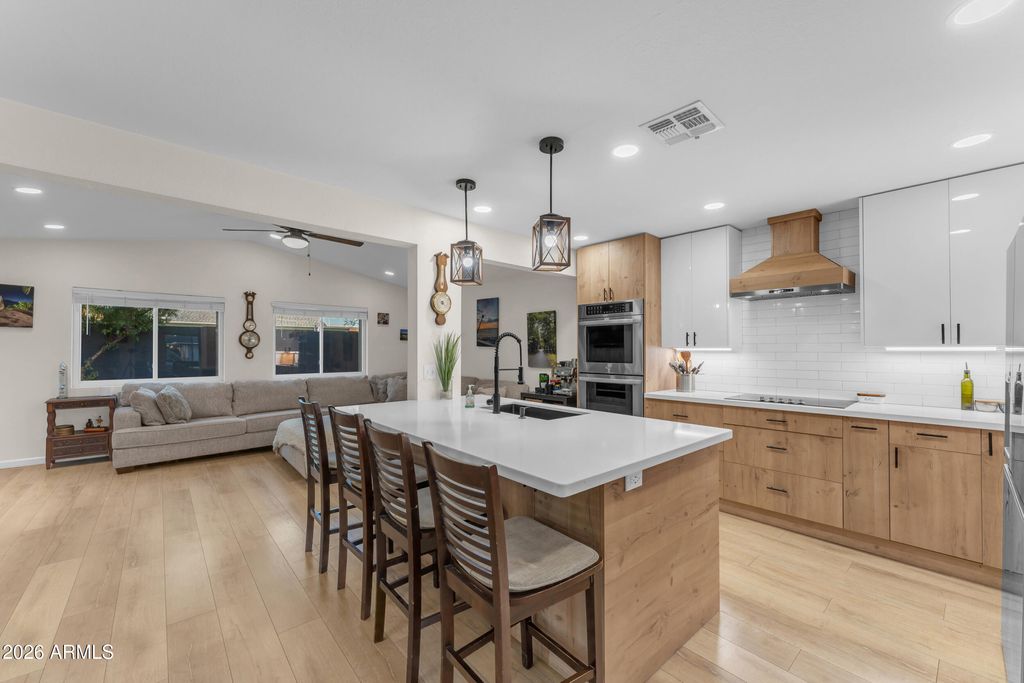 Photo of 3046 E Glade Avenue, Mesa, AZ 85204 (MLS # 6999839)