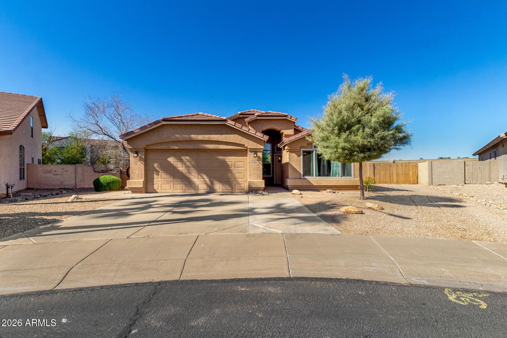 Photo of 20016 N 65th Drive, Glendale, AZ 85308 (MLS # 7001198)