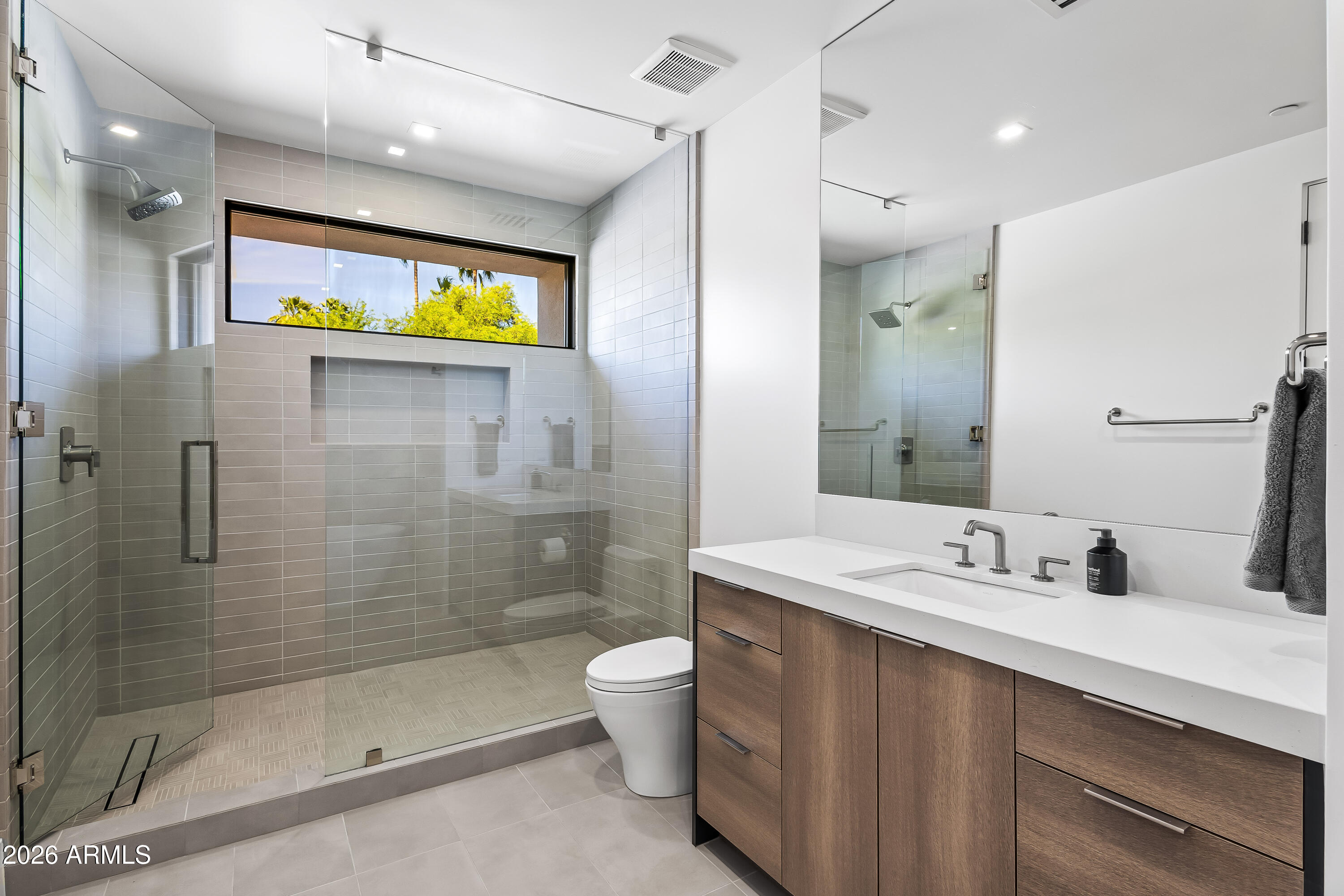 PARADISE VALLEY PUEBLOS AMD - Residential