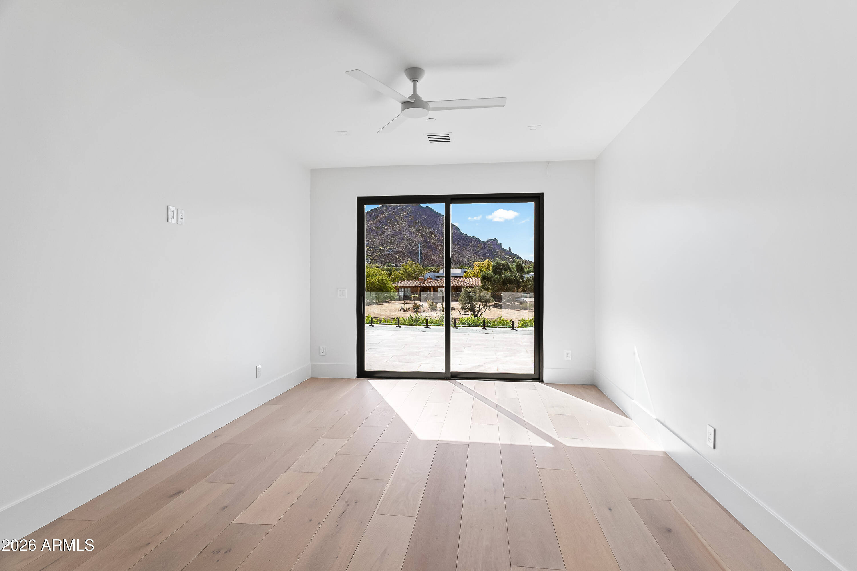PARADISE VALLEY PUEBLOS AMD - Residential