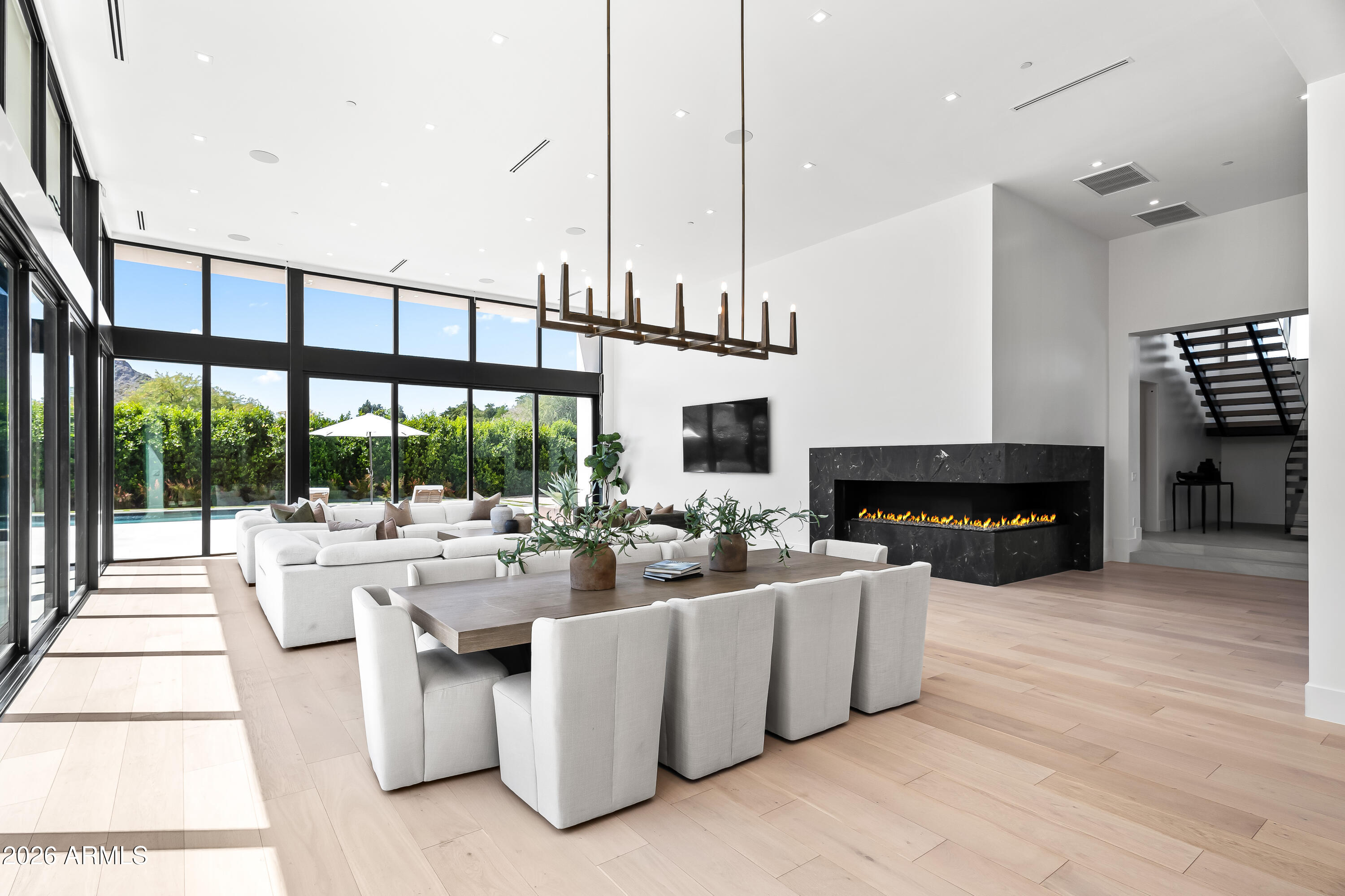 PARADISE VALLEY PUEBLOS AMD - Residential