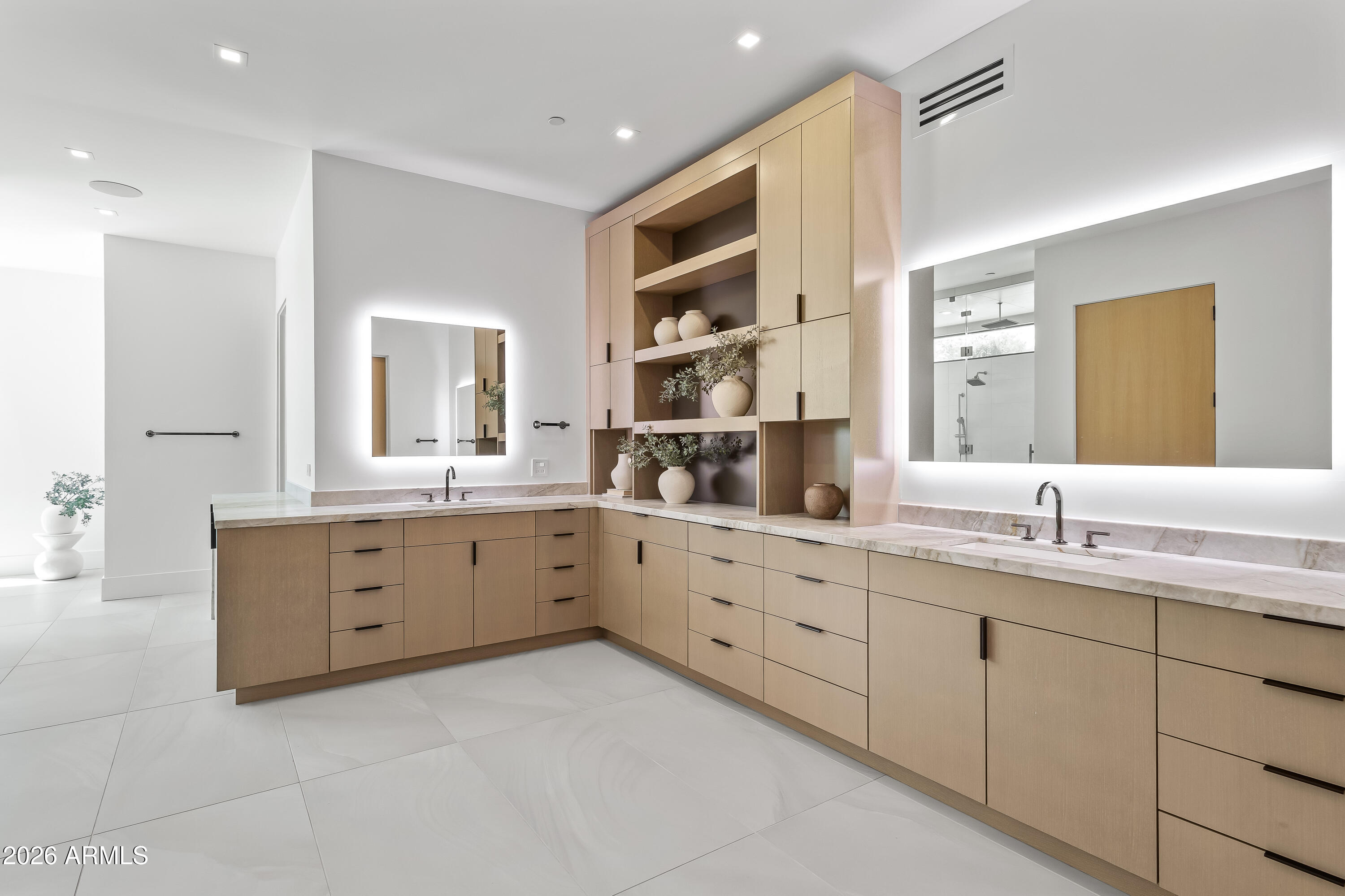 PARADISE VALLEY PUEBLOS AMD - Residential