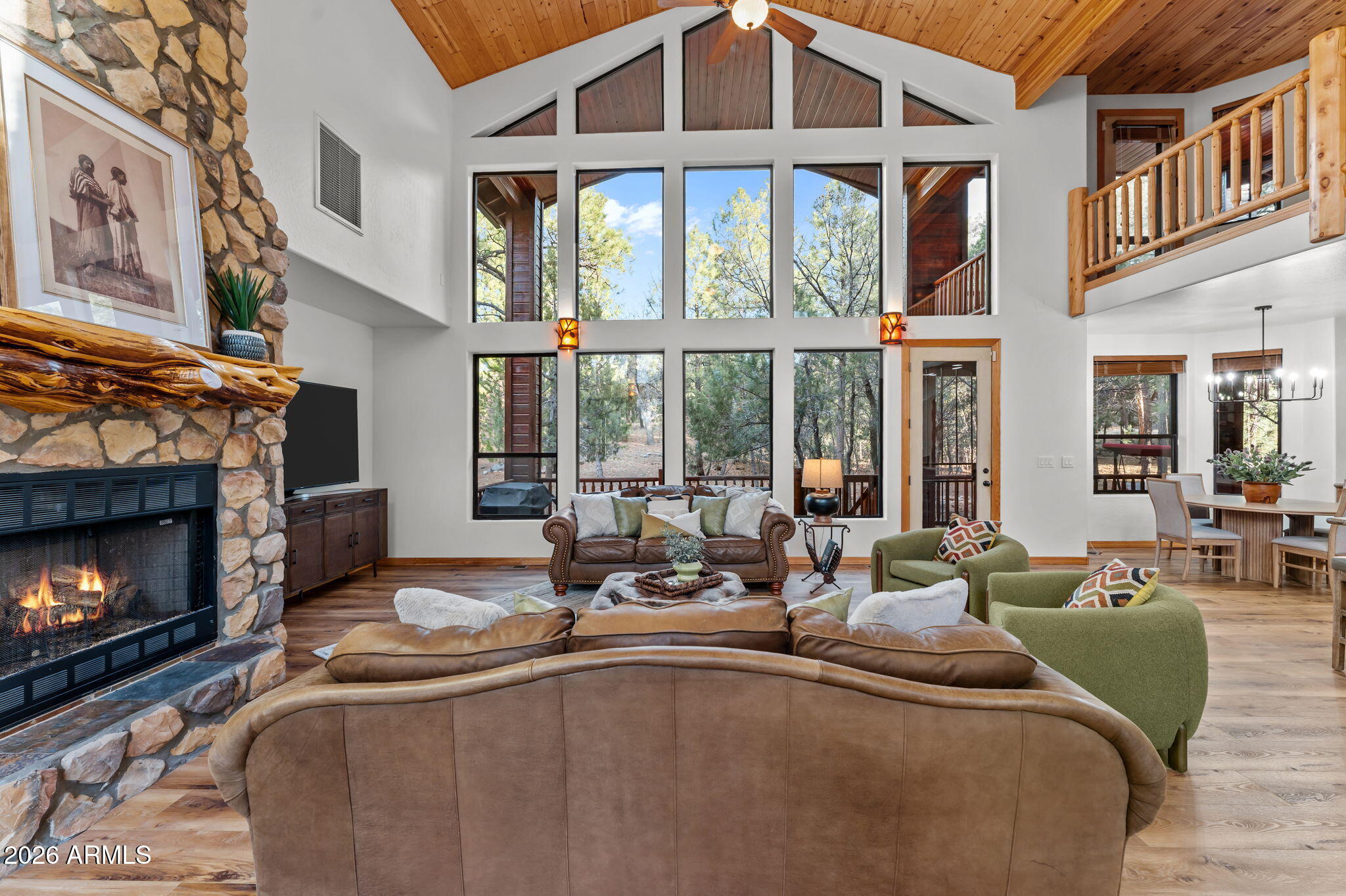 4651 W WHITE OAK Lane