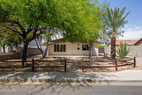 2936 E BECK Lane Phoenix AZ 85032