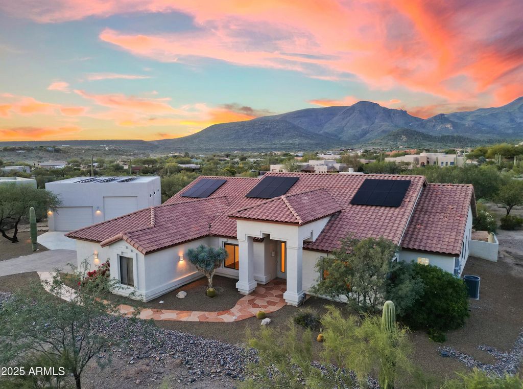 Photo of 5894 E Hidden Springs Road, Cave Creek, AZ 85331 (MLS # 6953980)