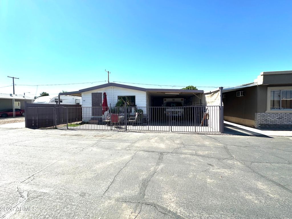 Photo of 5002 W Bethany Home Road #104, Glendale, AZ 85301 (MLS # 6930497)