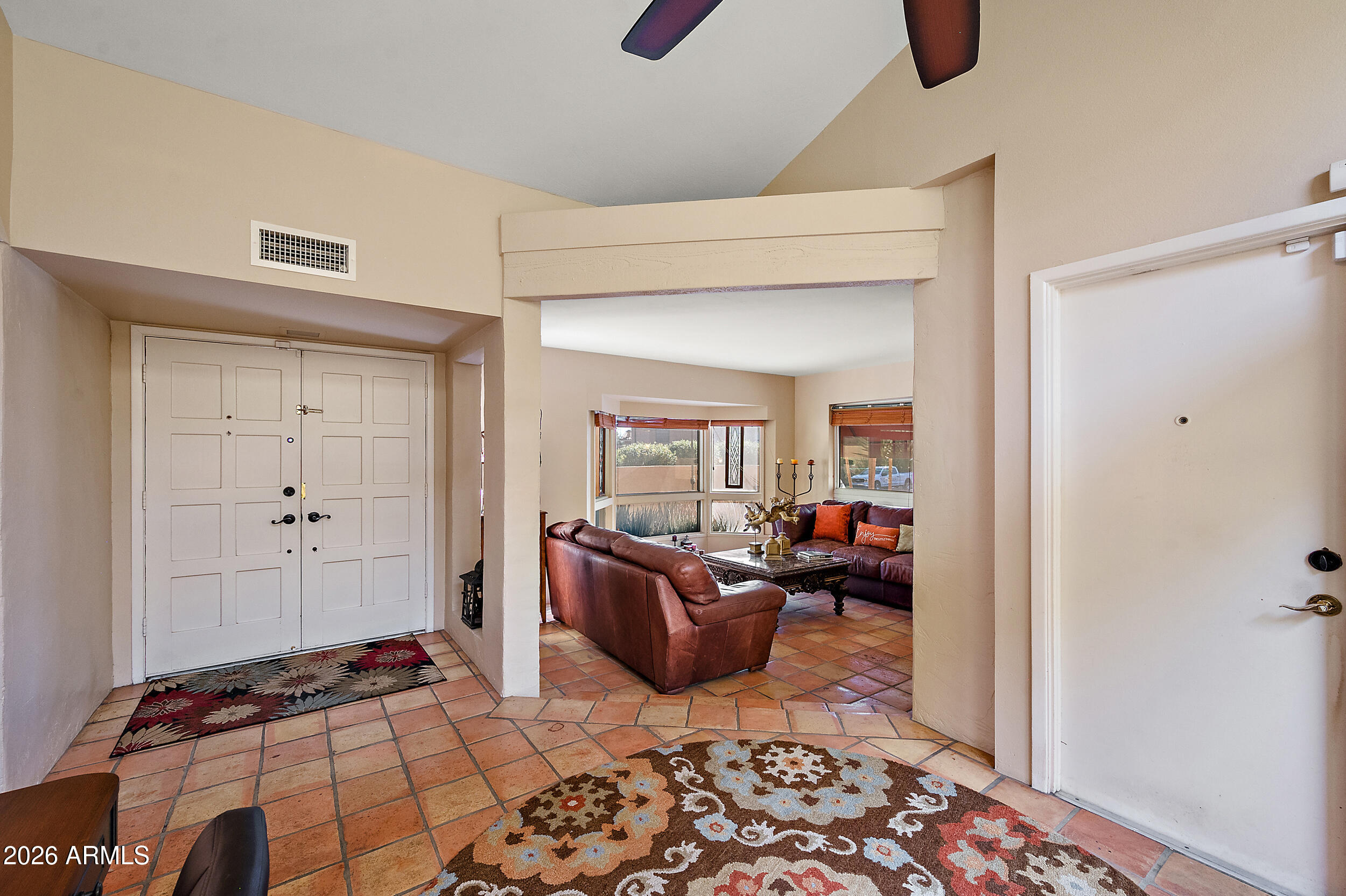 1066 E CLINTON Street