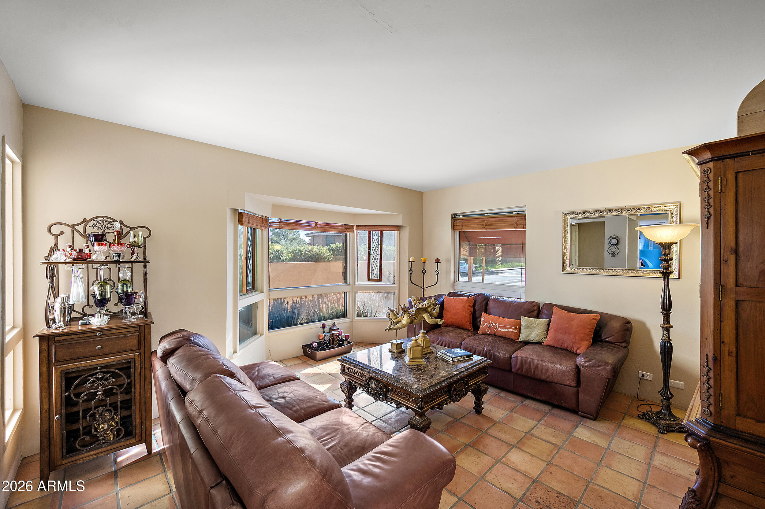 1066 E CLINTON Street