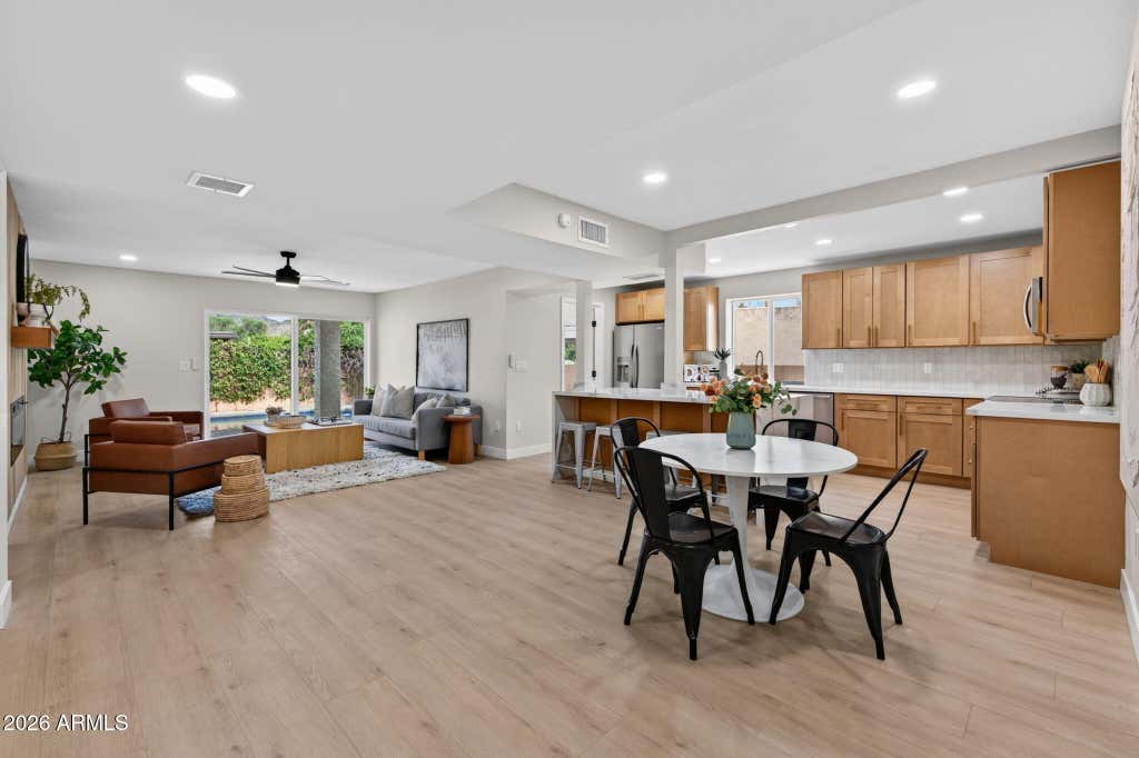 Photo of 1709 E Frier Drive, Phoenix, AZ 85020 (MLS # 7056072)