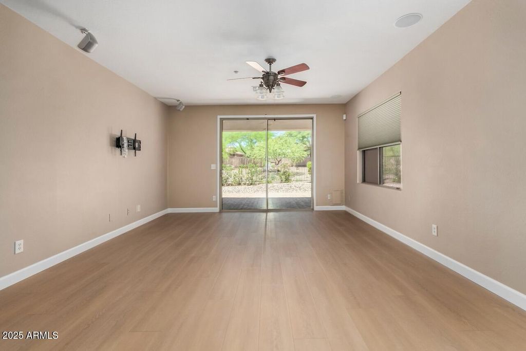 Photo of 1676 W Owens Way, Anthem, AZ 85086 (MLS # 6880594)