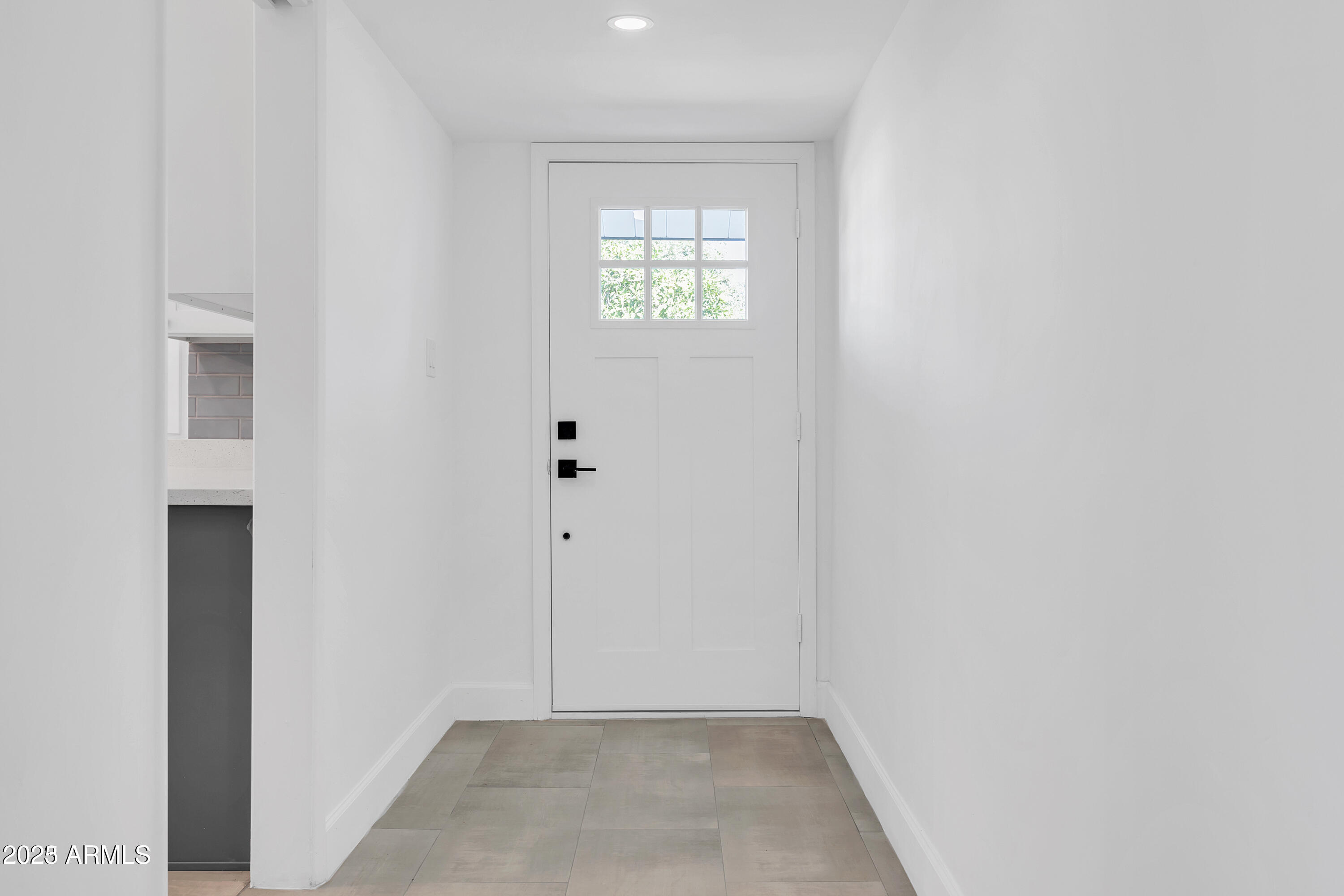 1107 E MARLETTE Avenue