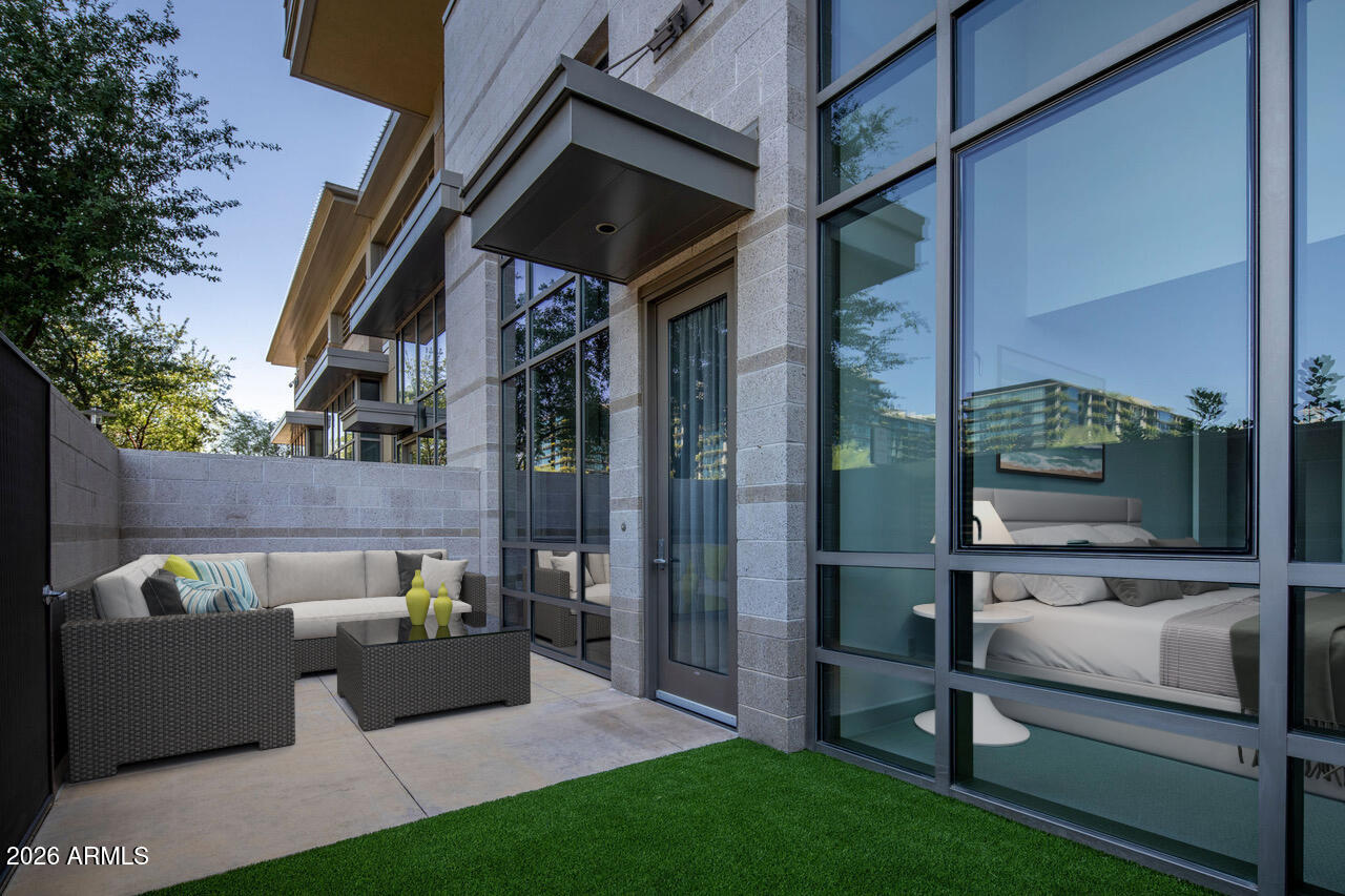 15215 N KIERLAND Boulevard 104