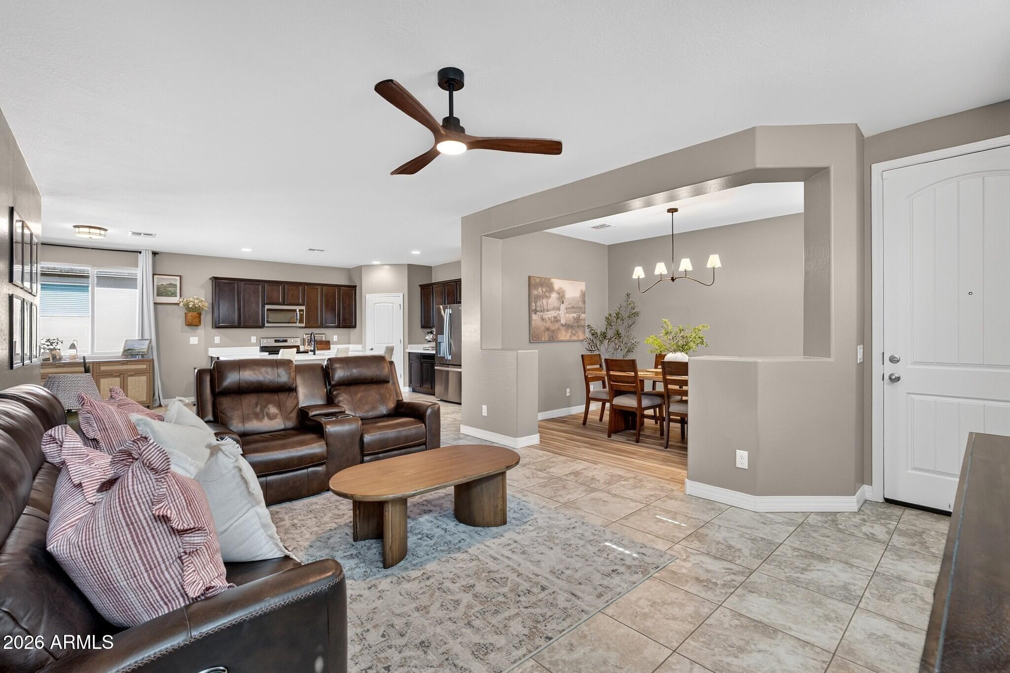 18349 W VIA DEL SOL --