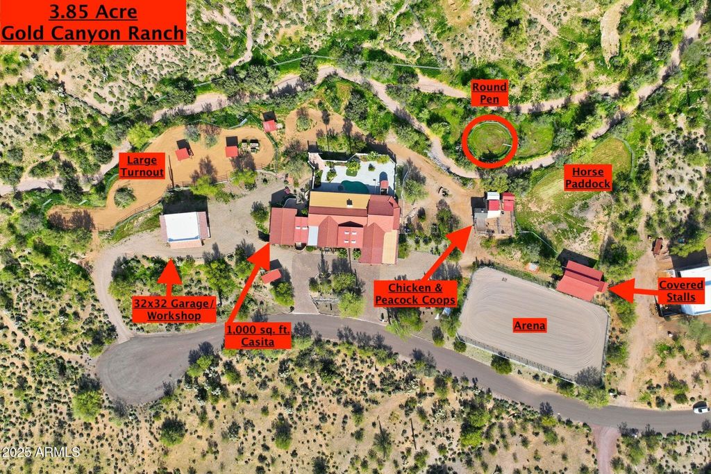 Photo of 10046 E Hummingbird Lane, Gold Canyon, AZ 85118 (MLS # 6960980)