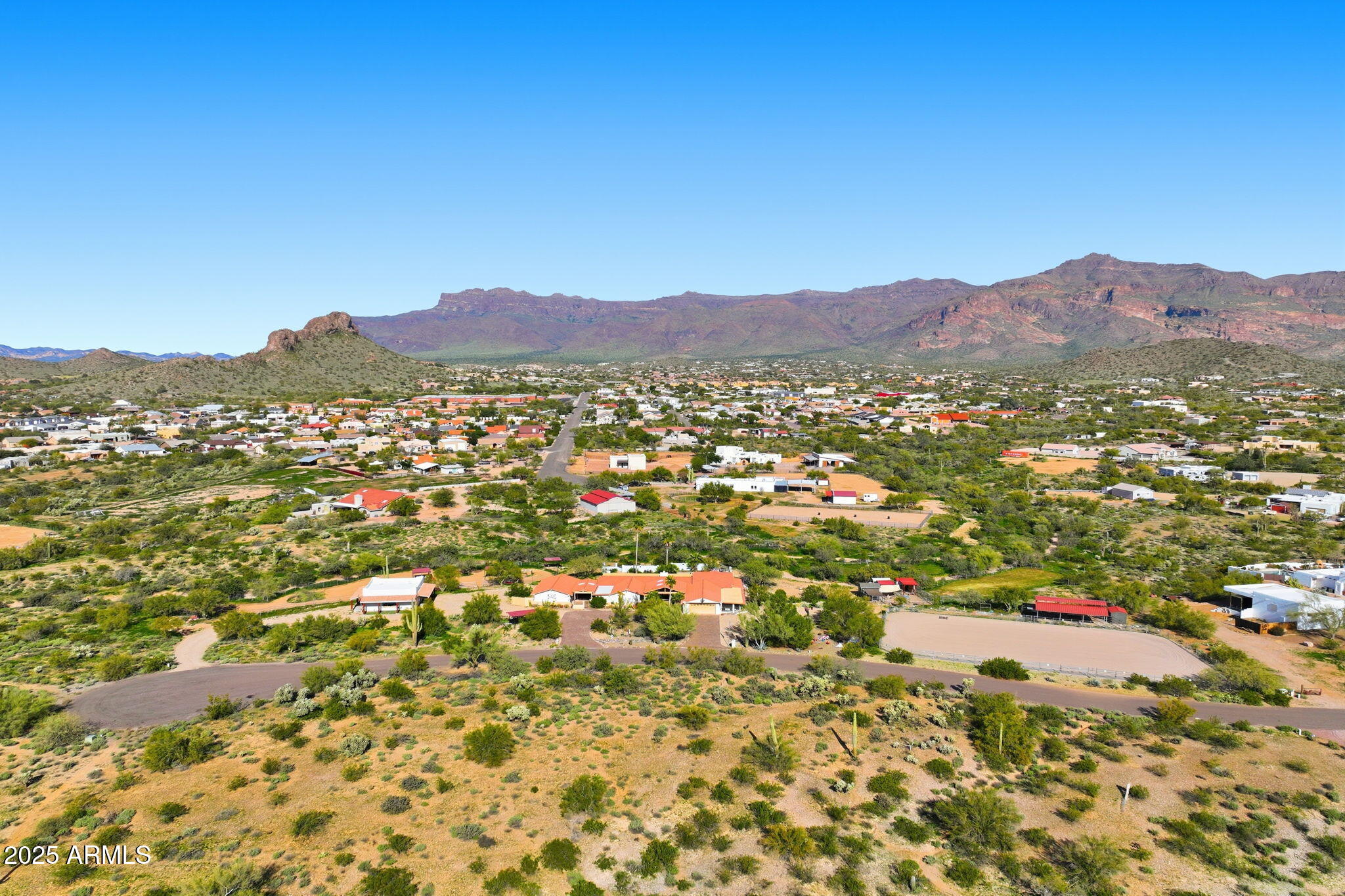 MESA DEL ORO - Residential