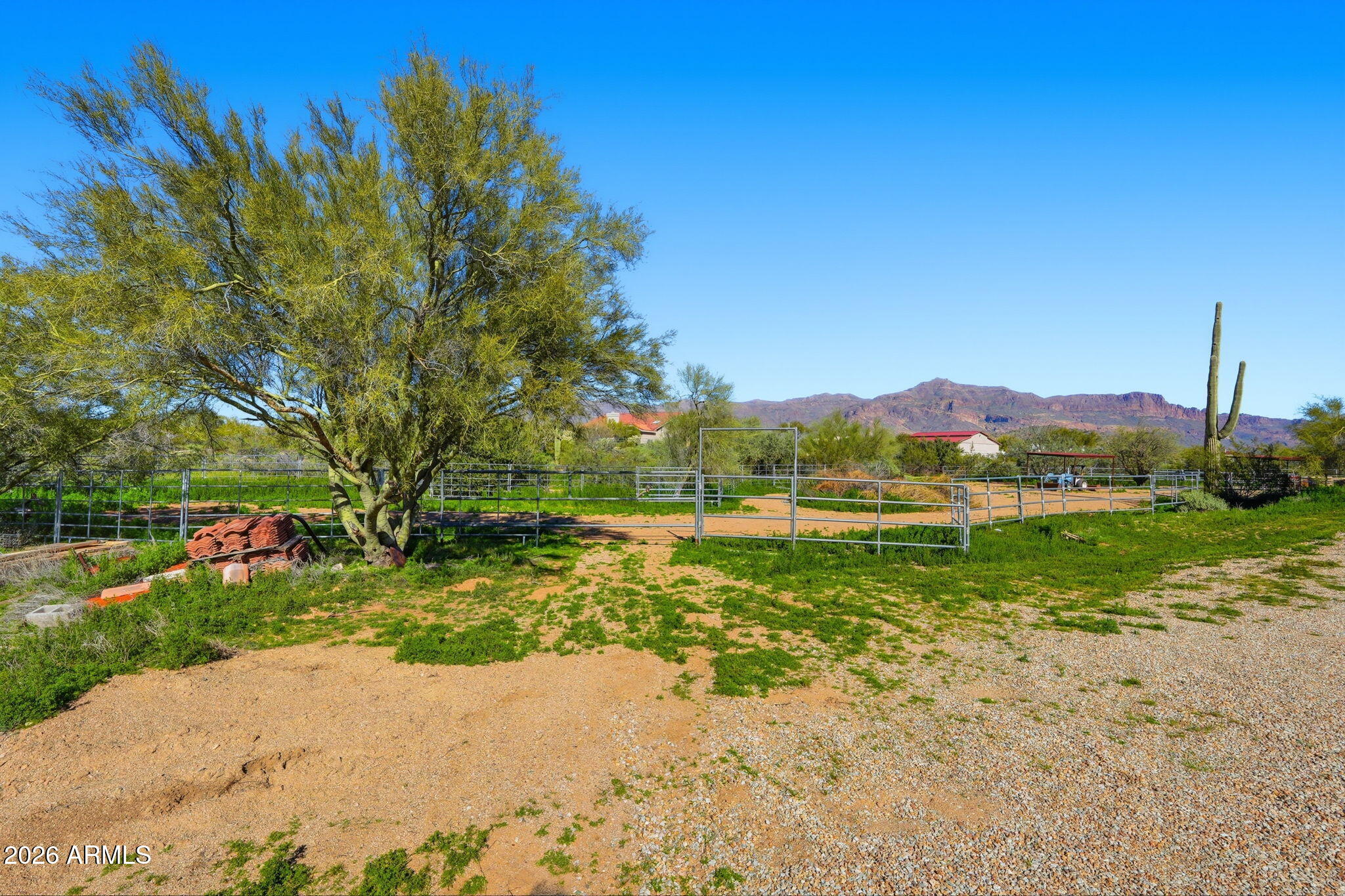 MESA DEL ORO - Residential