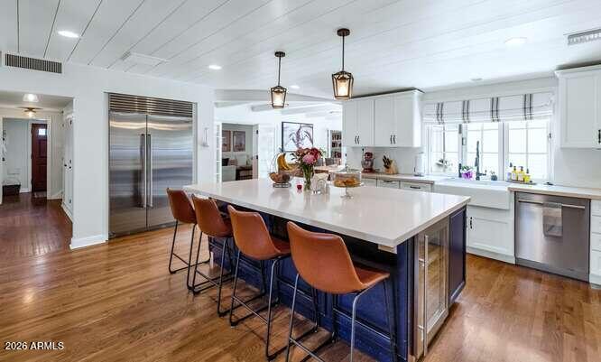 1021 W Encanto Boulevard