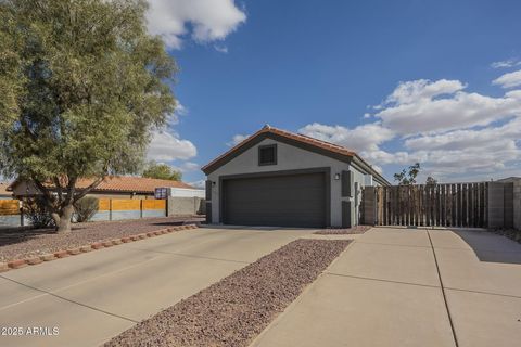 A home in Arizona City