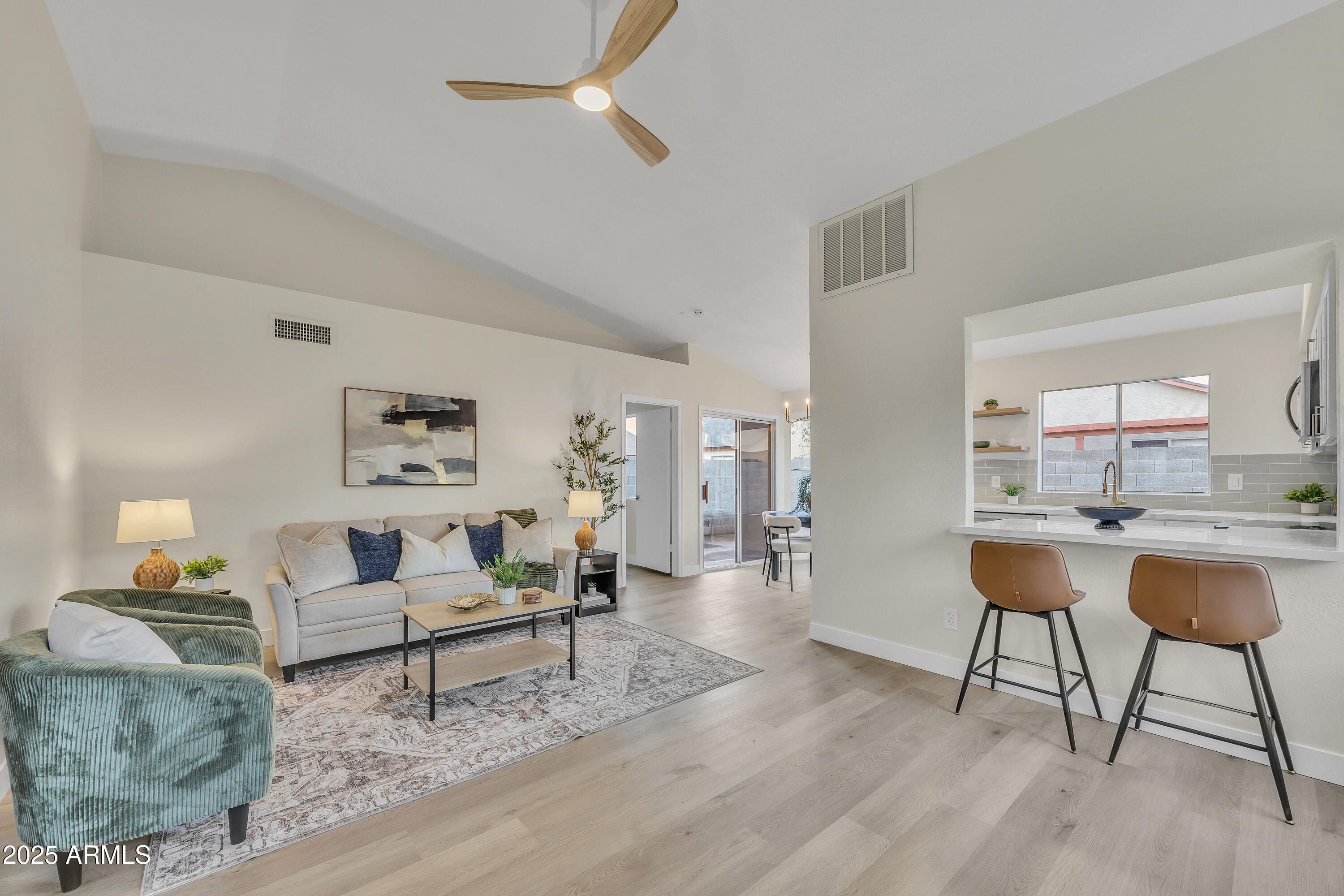 8830 W SAINT JOHN Road