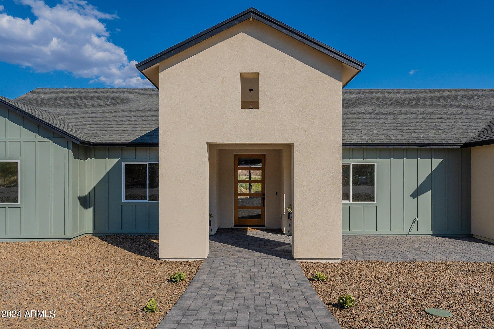 Montana Dorada - Residential