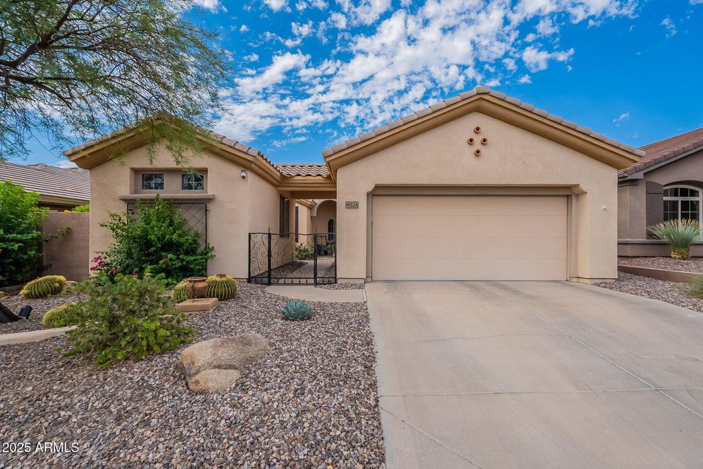 Photo of 41124 N Prestancia Drive, Anthem, AZ 85086 (MLS # 6931041)