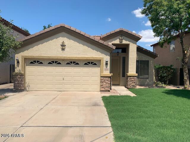 914 W AZALEA Place