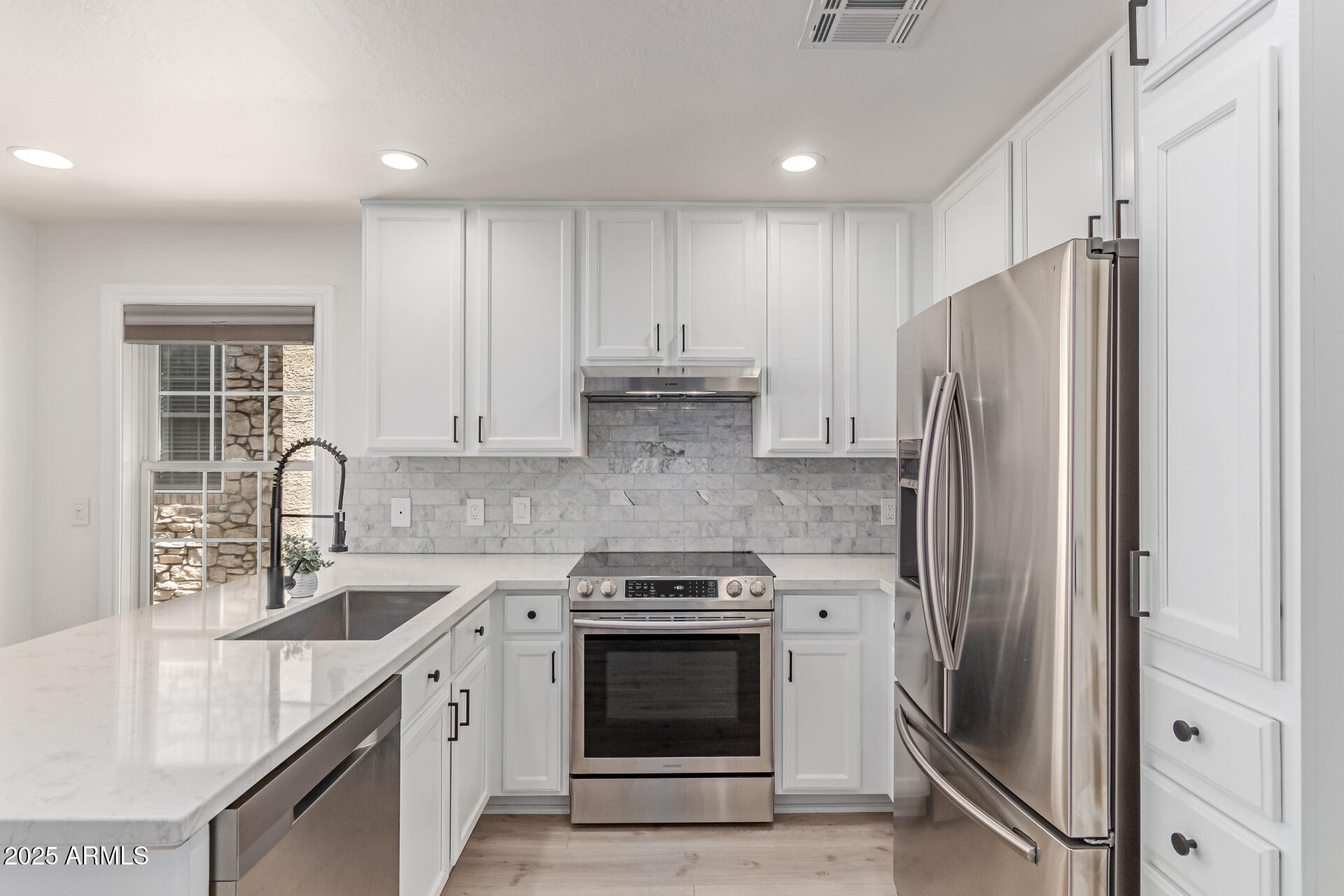 Gilbert, Arizona 85295, United States, 2 Bedrooms Bedrooms, ,2 BathroomsBathrooms,Residential,Active,147080