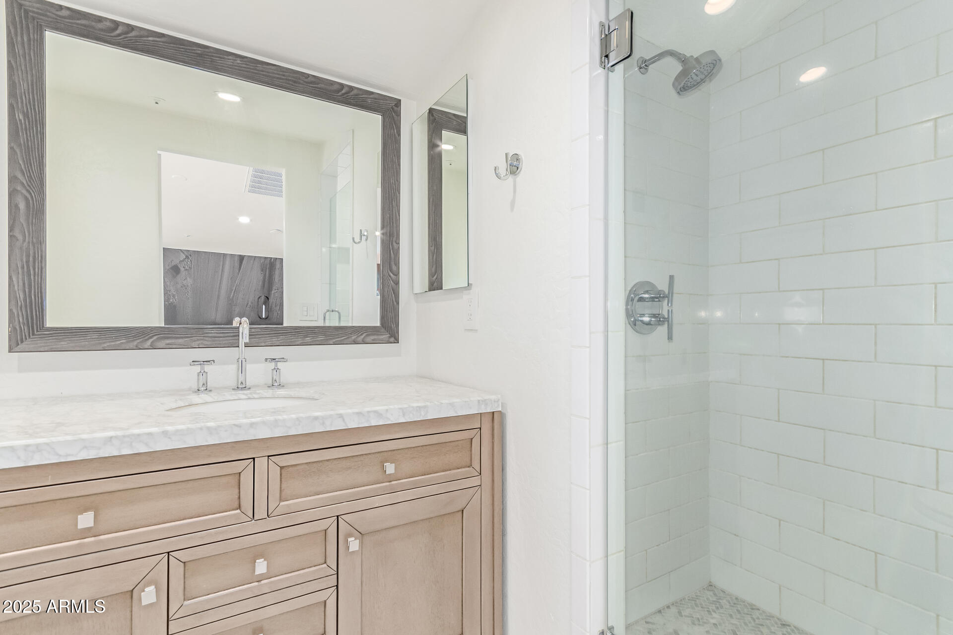 Gilbert, Arizona 85295, United States, 2 Bedrooms Bedrooms, ,2 BathroomsBathrooms,Residential,Active,147080