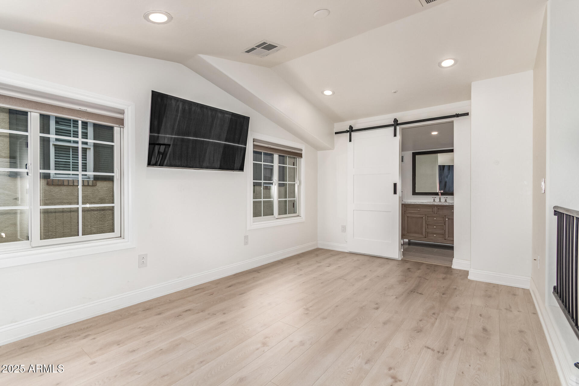 Gilbert, Arizona 85295, United States, 2 Bedrooms Bedrooms, ,2 BathroomsBathrooms,Residential,Active,147080