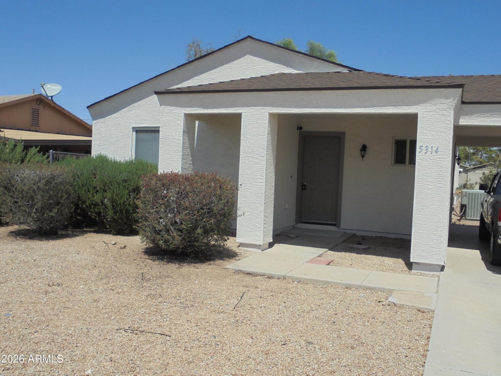 Photo of 5314 W State Avenue, Glendale, AZ 85301 (MLS # 7073159)