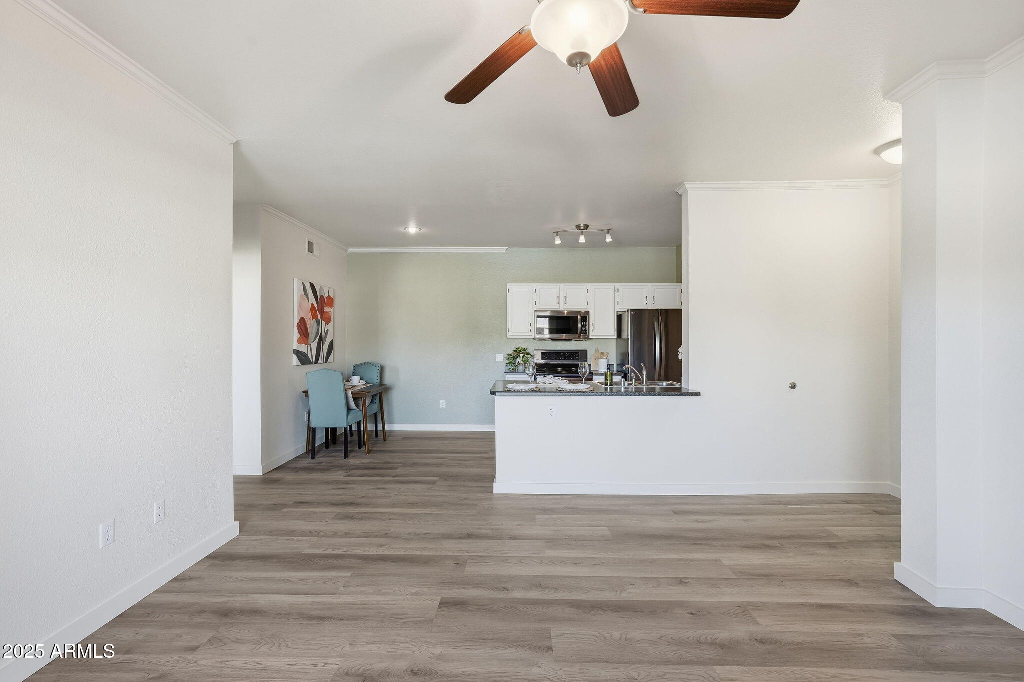 16013 S DESERT FOOTHILLS Parkway 2055