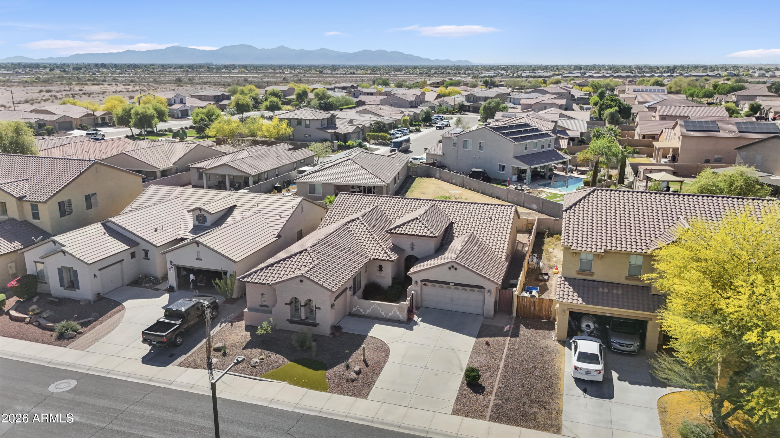 CROSSRIVER UNIT 8 - Residential