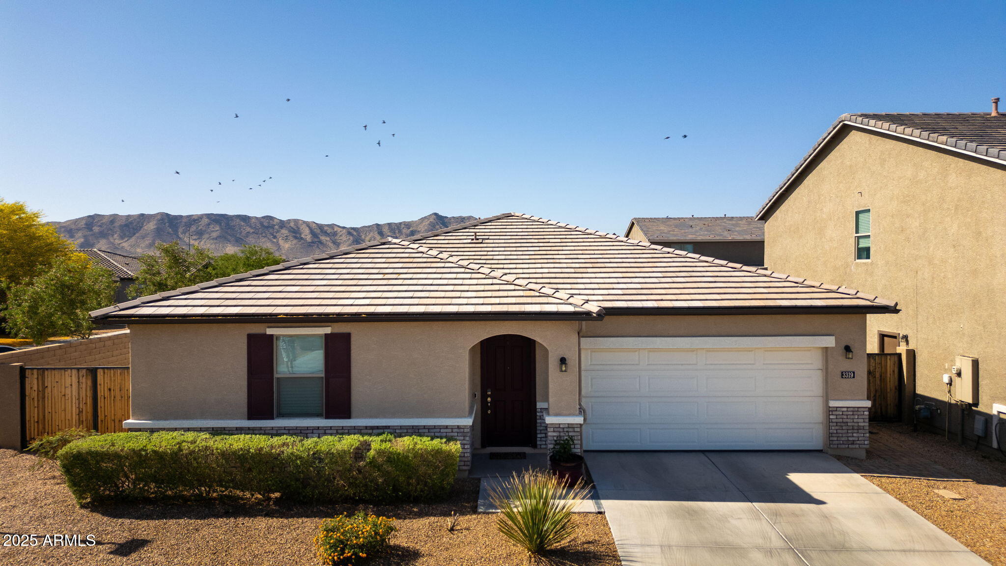 3319 W CARTER Road