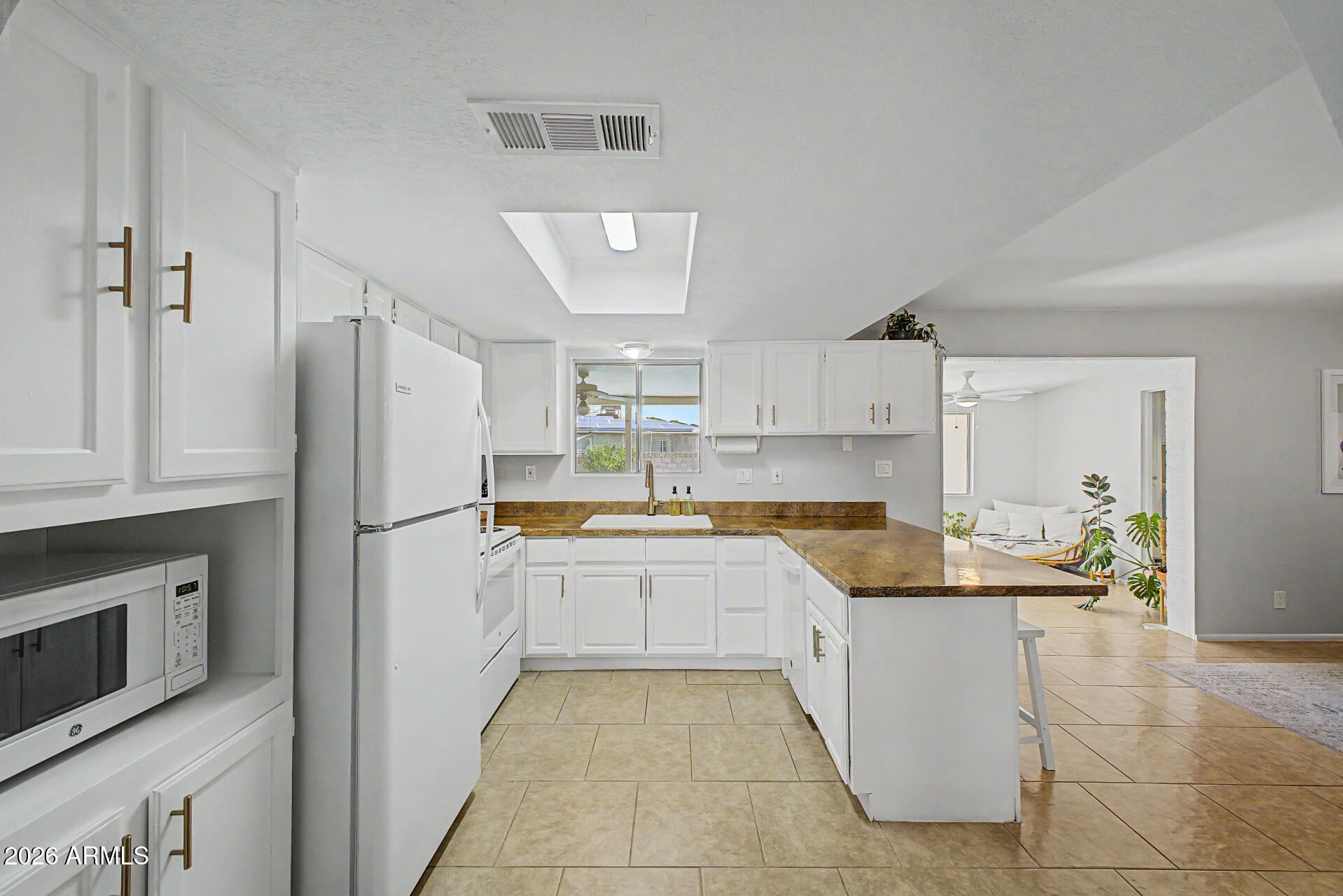 MCAFEE PLACE UNIT NO. 1 - Residential
