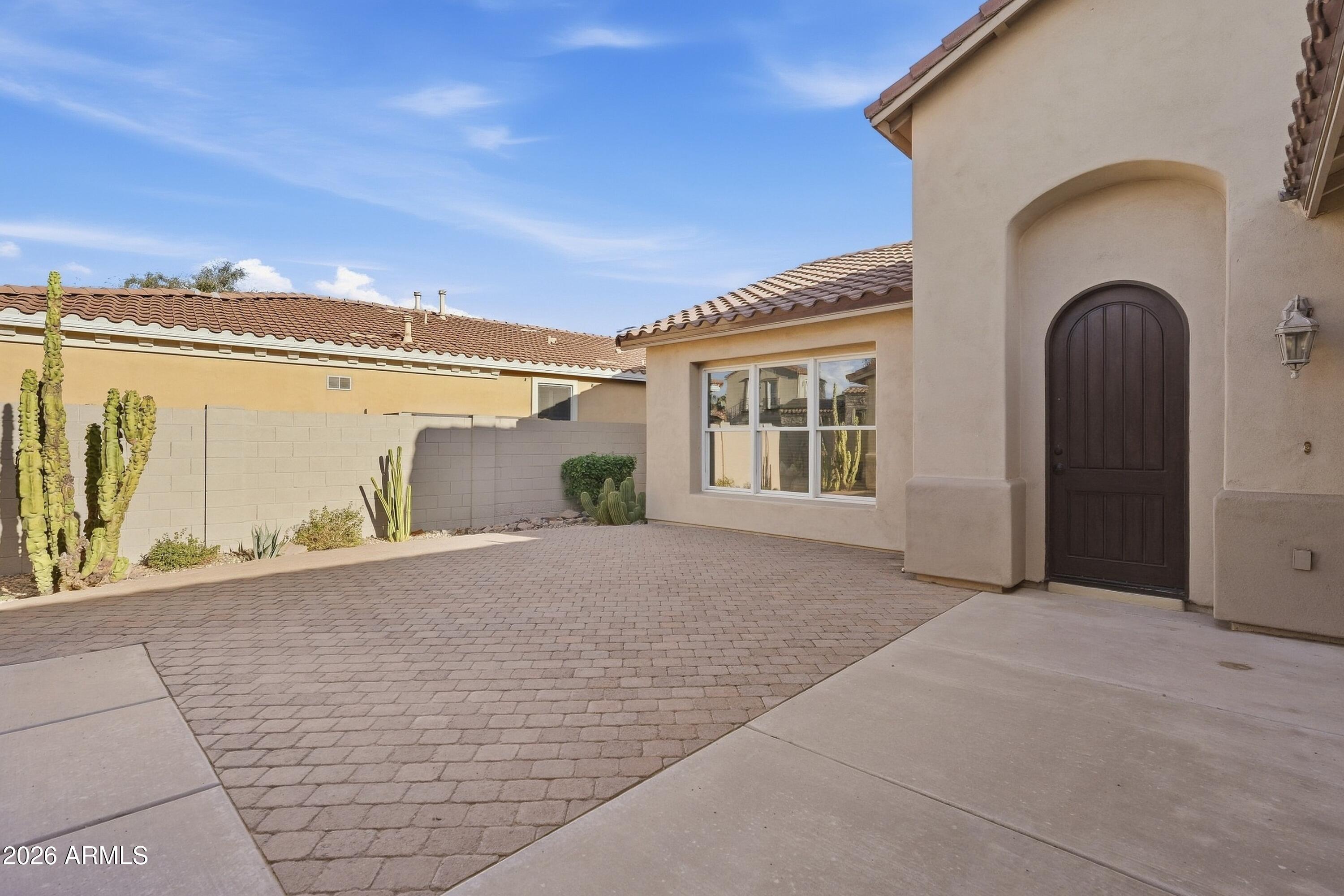 Properties 3 2383 E DOGWOOD Drive