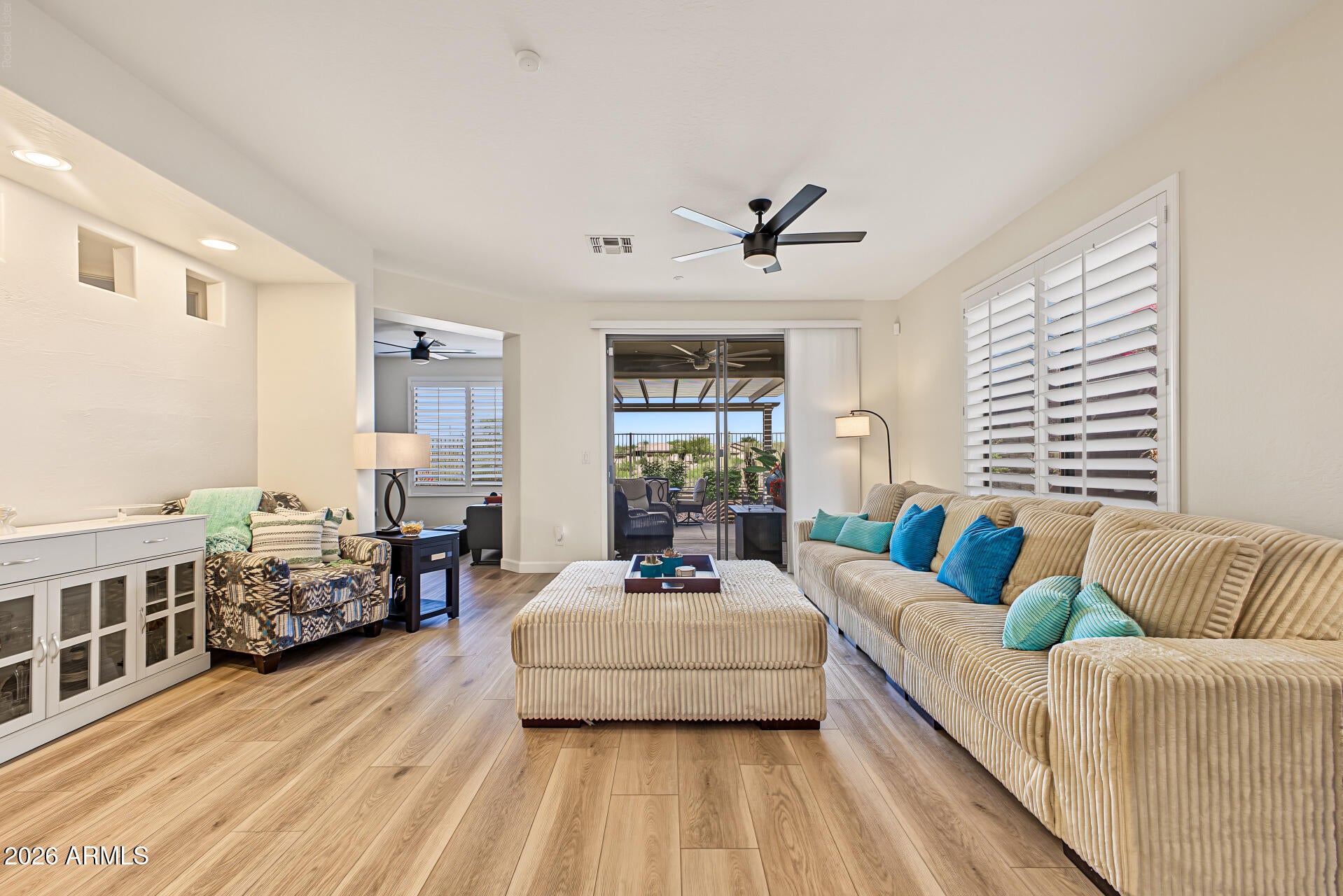 41424 N CLEAR CROSSING Road 41424 N