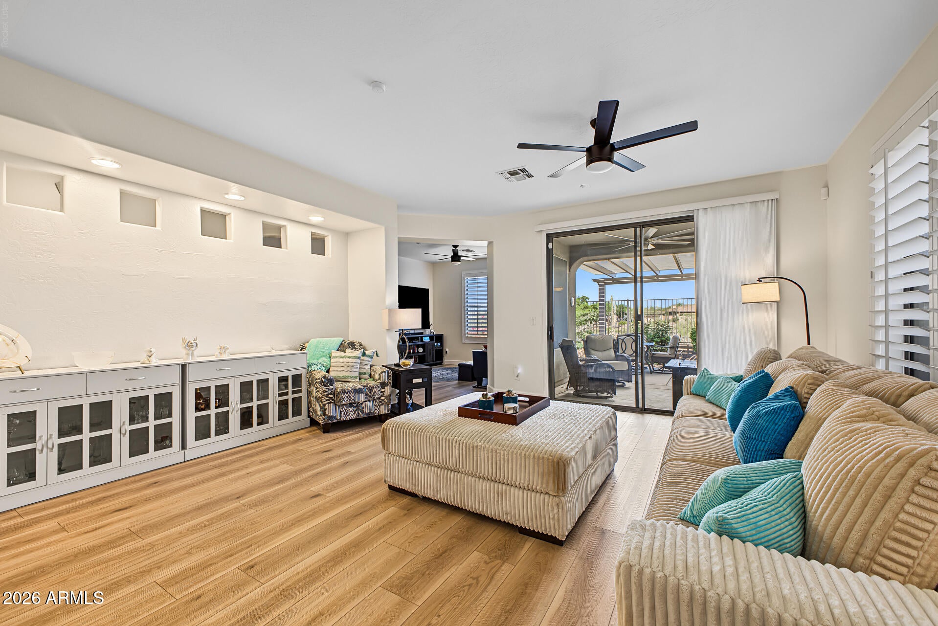 41424 N CLEAR CROSSING Road 41424 N