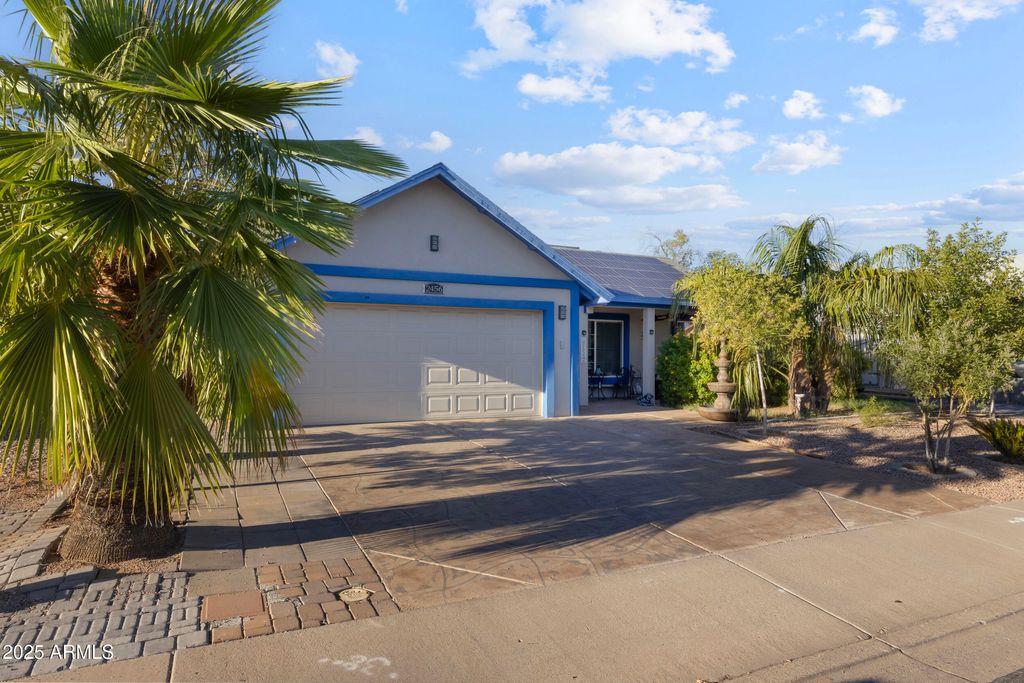 Photo of 2456 E Catalina Avenue, Mesa, AZ 85204 (MLS # 6928792)
