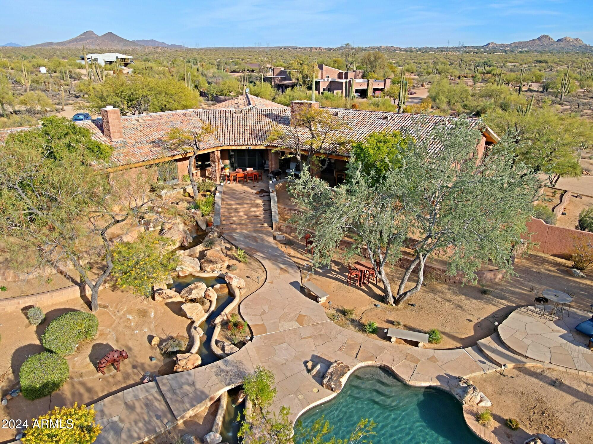 8505 E MORNING VISTA Road