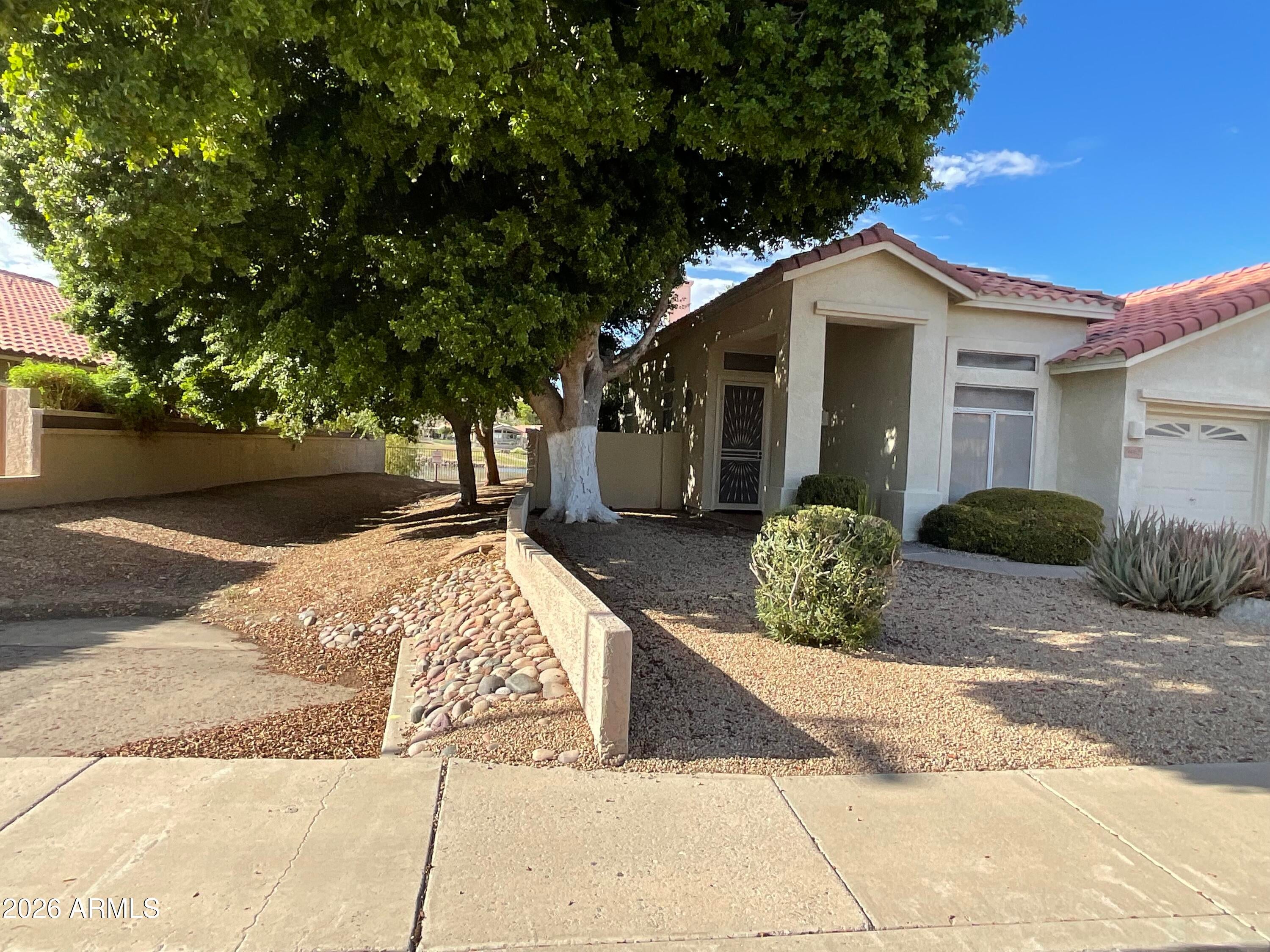 6062 W ABRAHAM Lane