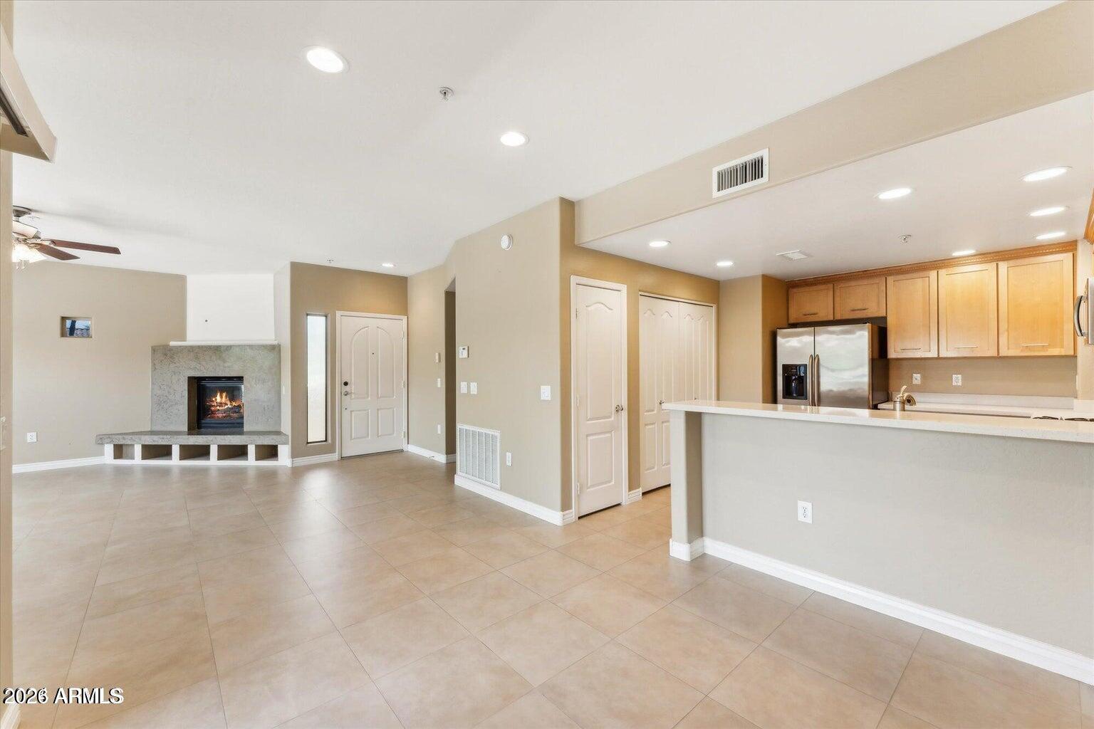 21320 N 56th Street 2075