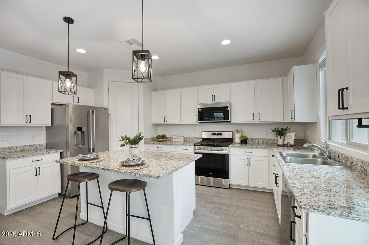 9333 E SECTOR Drive