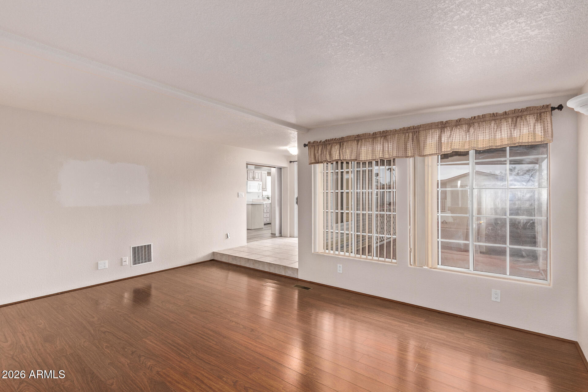 7750 E BROADWAY Road 843