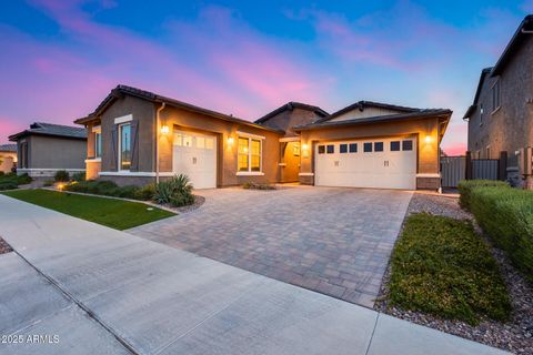 4606 S FERRIC -- Mesa AZ 85212
