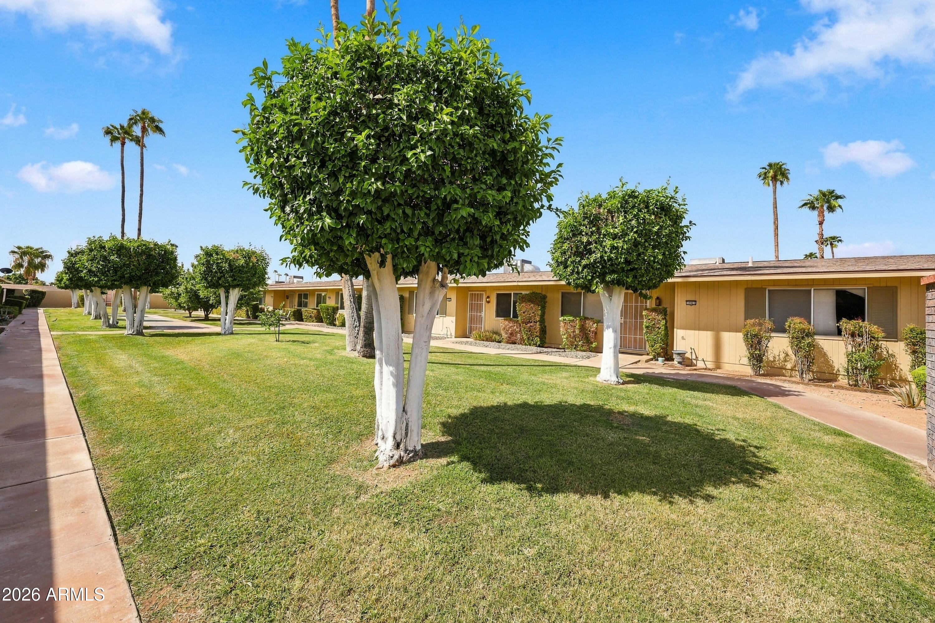 10915 W SANTA FE Drive