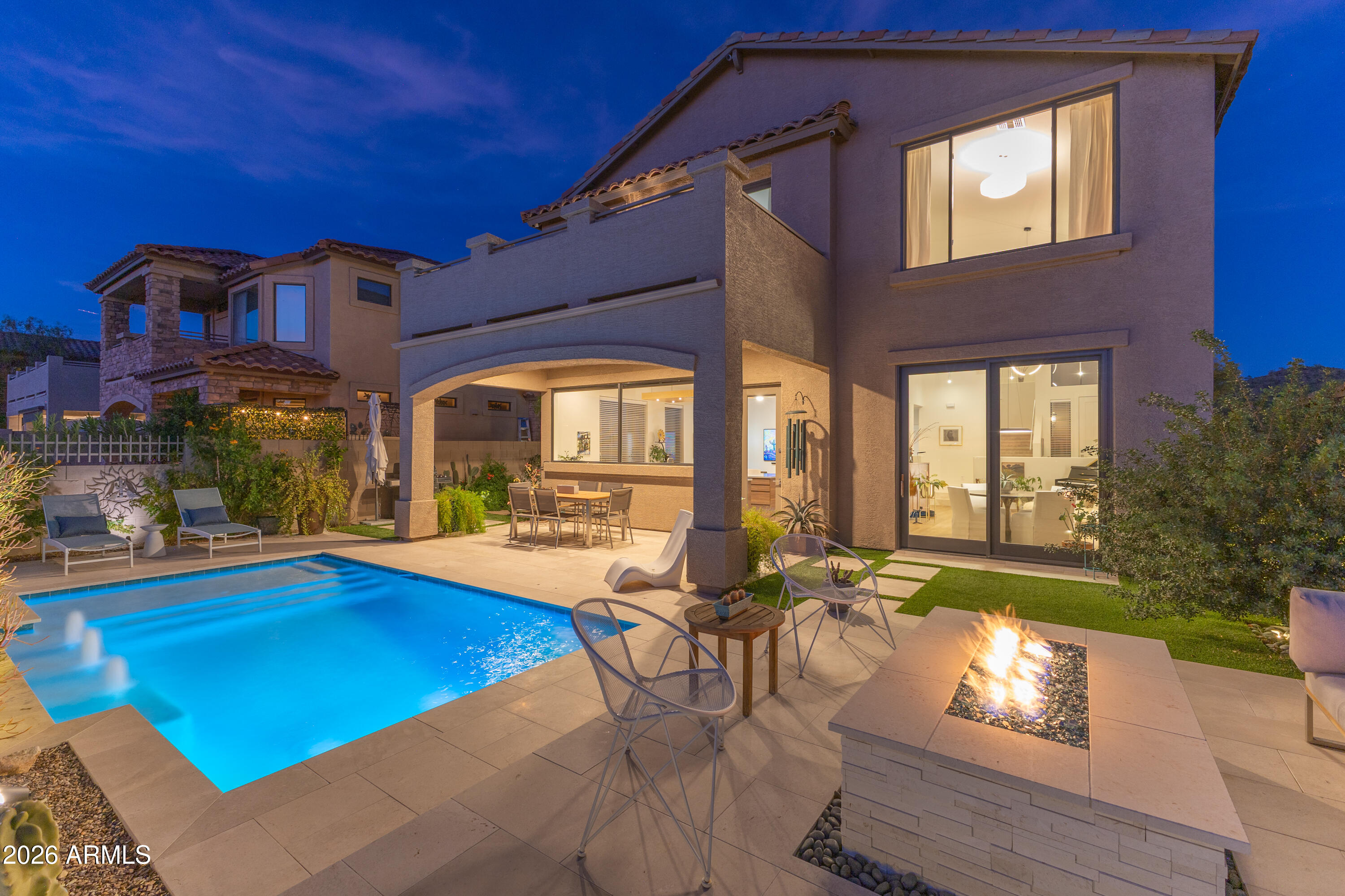 3764 N SONORAN Hills