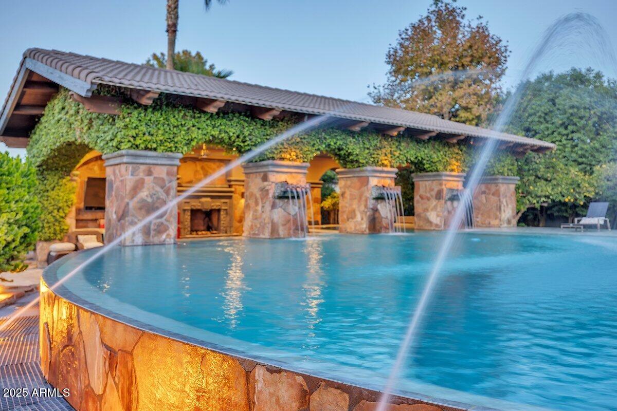 3452 E JAEGER Circle