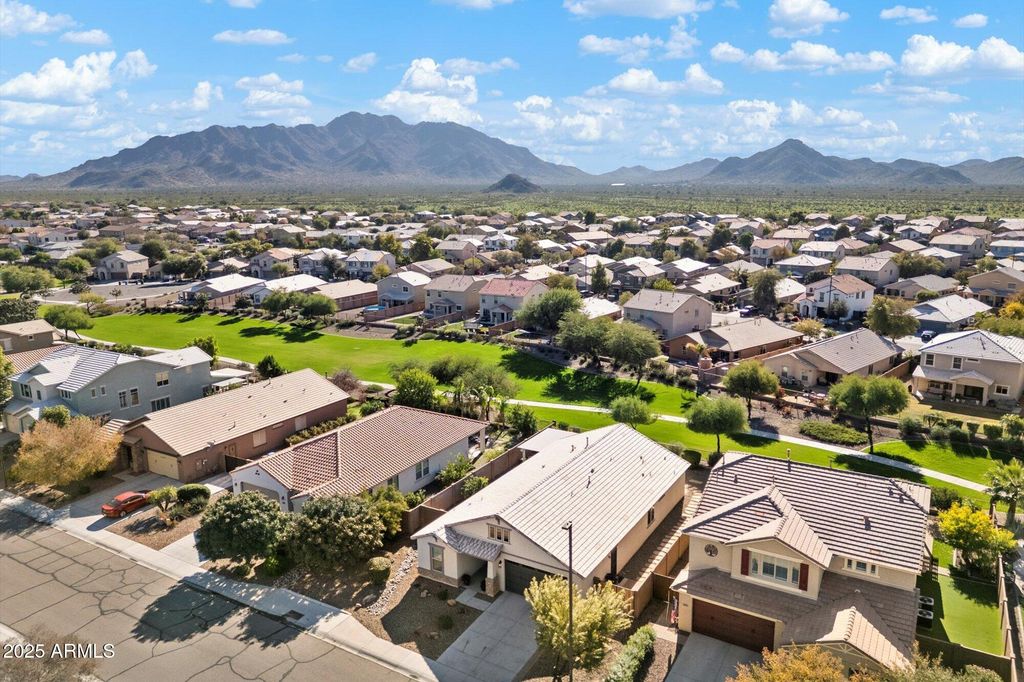 Photo of 1997 E Flintlock Drive, Gilbert, AZ 85298 (MLS # 6956098)