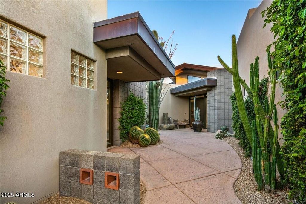 Photo of 39541 N 107th Way, Scottsdale, AZ 85262 (MLS # 6850540)